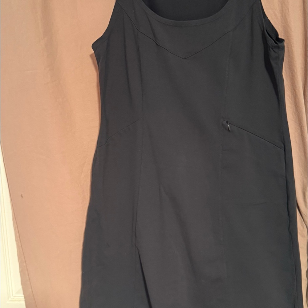 Athleta Black Scoop Neck Tank Dress with Zip Pocket